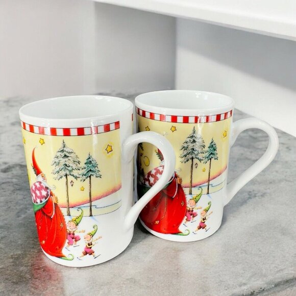 Mary Engelbreit Old World Santa Mug Cup Set 2 Santa Coffee Cups Mugs 2001 VTG - Picture 1 of 16